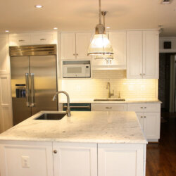 Potomac, MD kitchen remodel with island