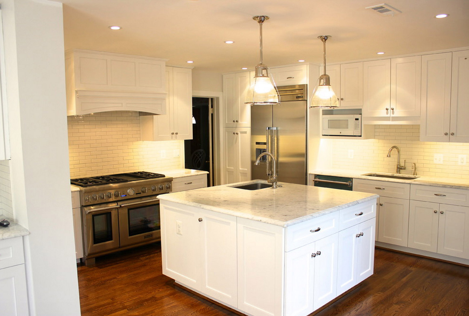 Kitchen island with white cabinets