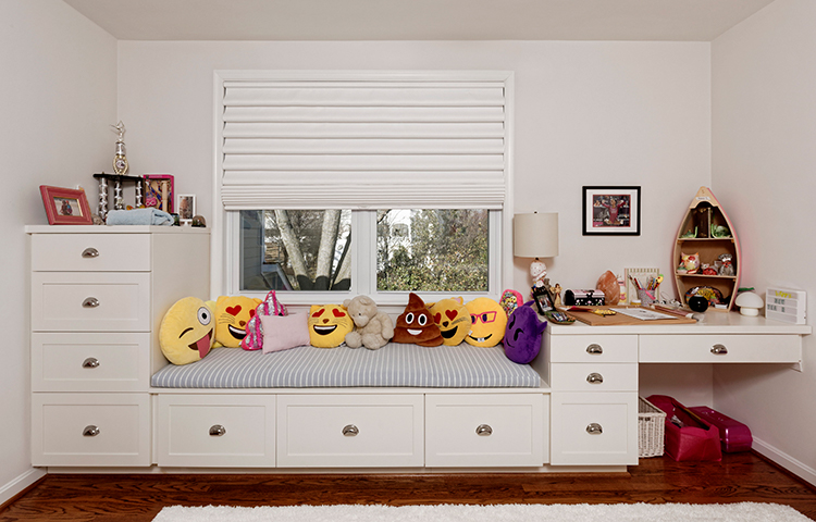 Child's bedroom study space