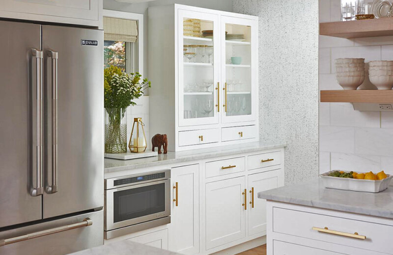 glass-front white kitchen cabinetry