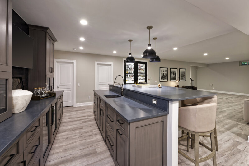 Finished basement wet bar